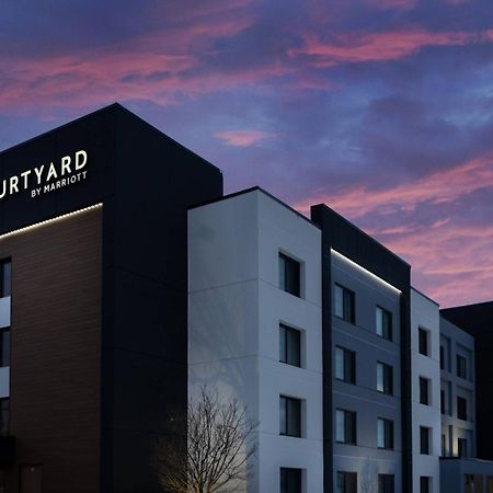 Courtyard By Marriott Buffalo Amherst/University Hotel Exterior foto